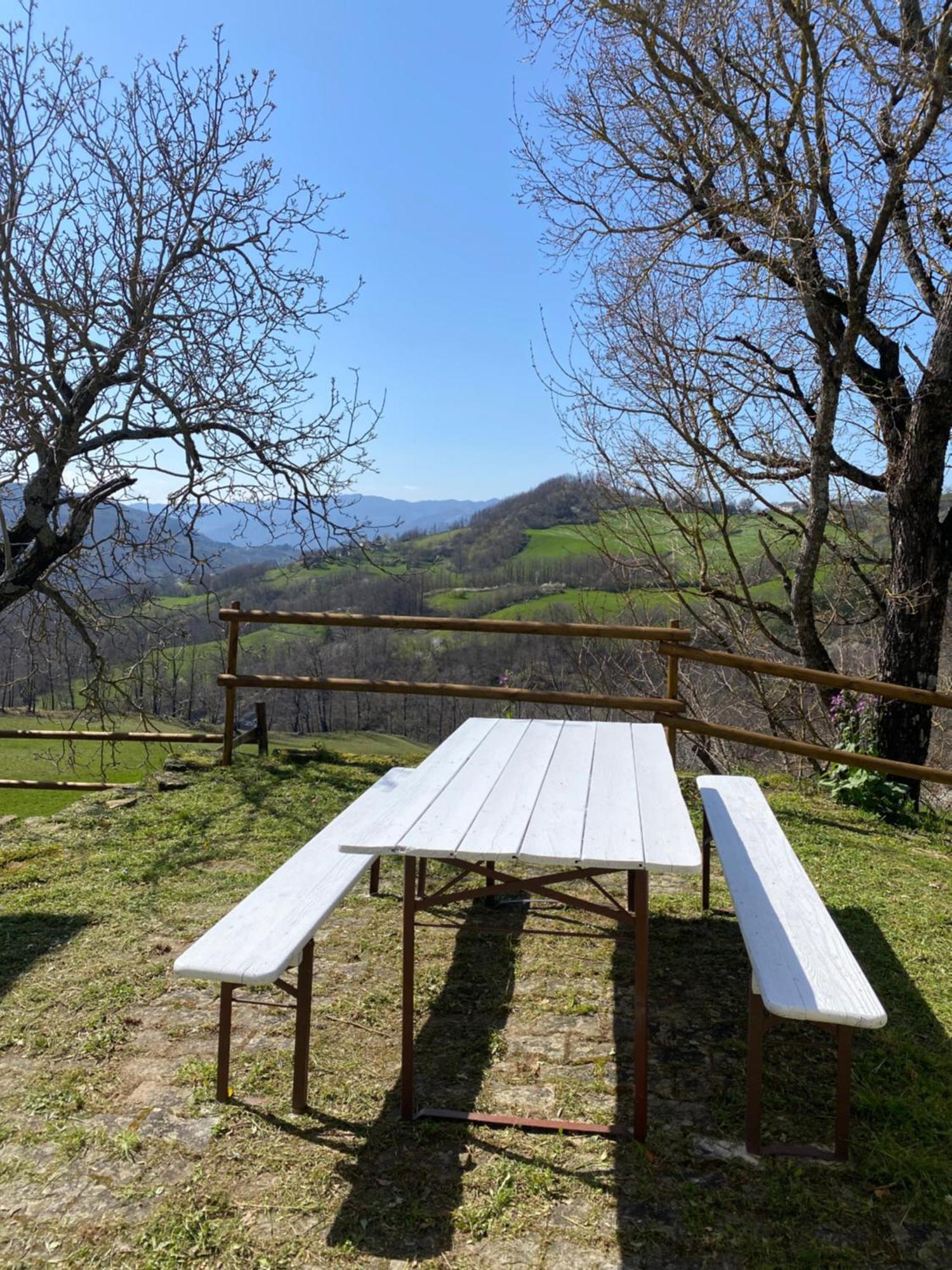 La Lupa E L'Orso Bed and Breakfast Berceto Exteriör bild